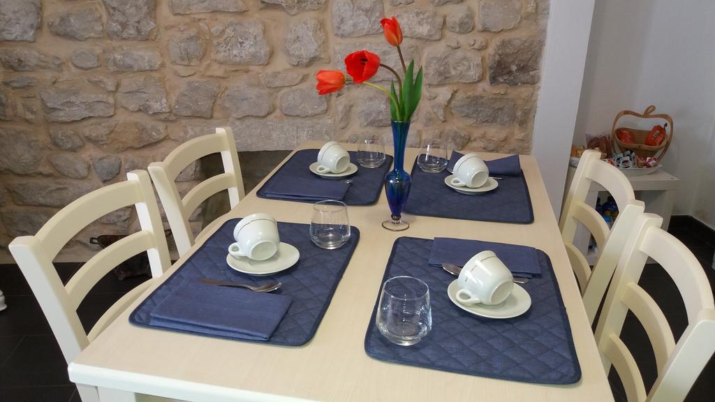 Reusia Holiday Home Ragusa Bagian luar foto
